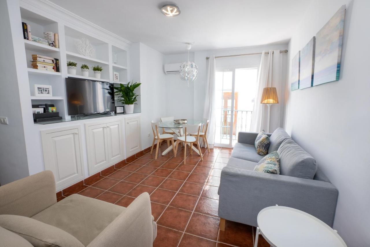 Apartamento M&G Acqua Private Pool Nerja Exterior foto